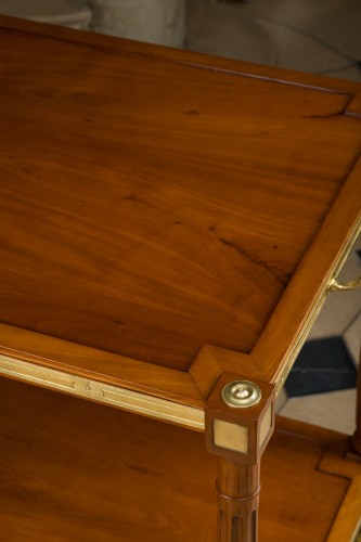 Antiquités - Table desserte d’époque Louis XVI, estampillée de Pierre Garnier