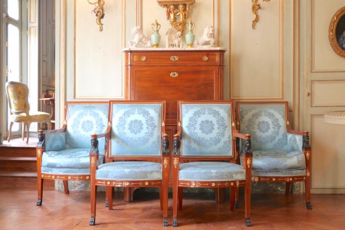 Sièges Canapé & Mobilier de Salon - Suite de deux bergères, deux fauteuils et un canapé de Jean-Baptiste Demay