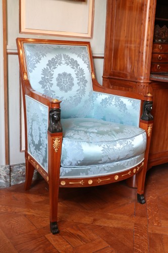 Suite de deux bergères, deux fauteuils et un canapé de Jean-Baptiste Demay - Galerie Pellat de Villedon