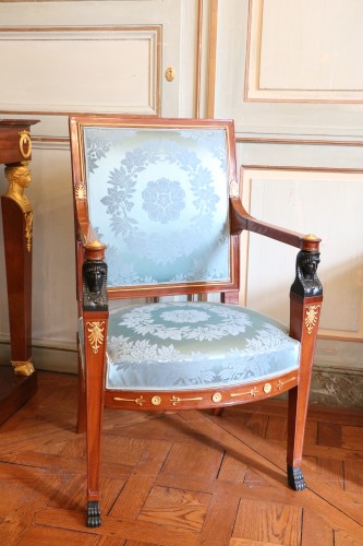 Directoire - Suite de deux bergères, deux fauteuils et un canapé de Jean-Baptiste Demay