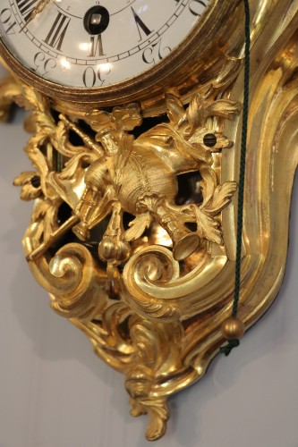 Cartel d’époque Louis XV en bronze doré, signé Saint Germain - Galerie Pellat de Villedon