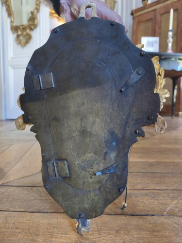 Louis XV - Cartel d’époque Louis XV en bronze doré, signé Saint Germain