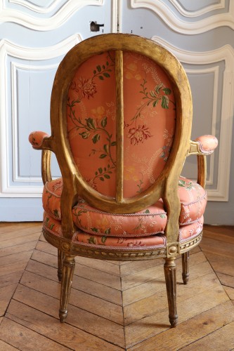 Suite de quatre fauteuils Louis XVI de Nadal l'Ainé - Louis XVI