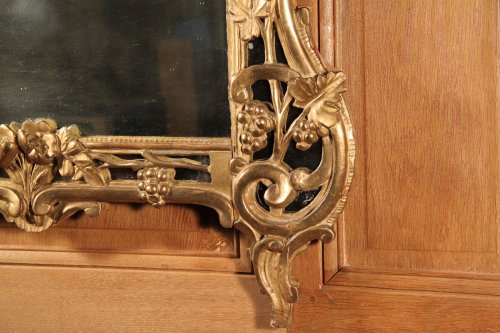 Miroir aux pampres de vigne, bois doré, époque Louis XV - Galerie Pellat de Villedon