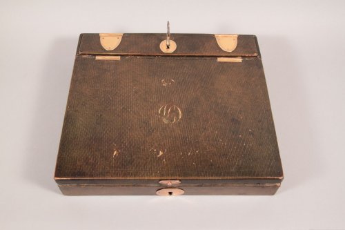 Ecritoire en maroquin et en or fin du XVIIIe siècle - Objet de décoration Style Louis XVI