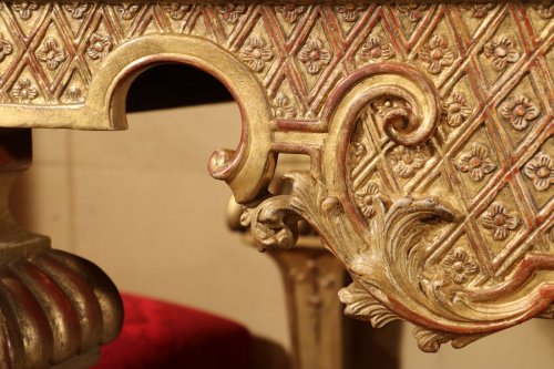 Antiquités - Table console en bois doré et marbre, époque Louis XIV