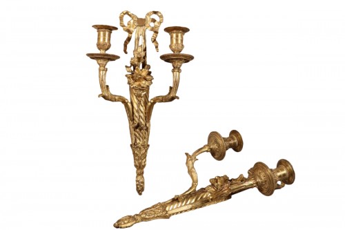 Pair of sconces with flowered quivers, Louis XVI period