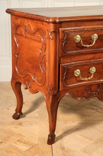 Commode provençale Nîmes, époque Louis XV - Louis XV