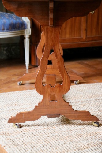 Mobilier Table & Guéridon - Table-liseuse en acajou et placage d'acajou, époque louis XVI