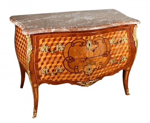 Commode galbée époque Louis XV, Est de la France