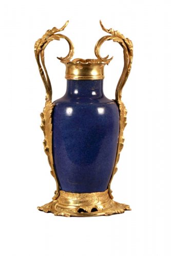 Vase de Chine monté en similor, époque Louis XV