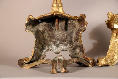 Objet de décoration  - Paire de chenets rocaille, vers 1730