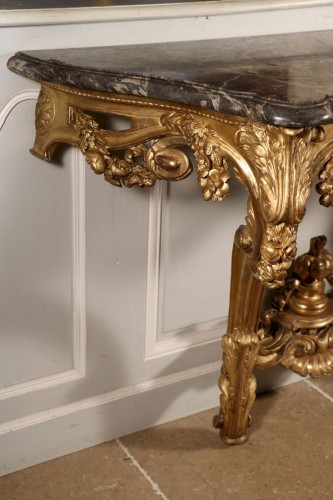 Gilded wood console circa 1760 - Furniture Style Transition