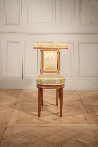 Paire de voyeuses en bois doré - Sièges Style Louis XVI