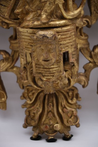 XVIIIe siècle - Console d’applique en bois doré d'époque Régence représentant l’allégorie de la Marine