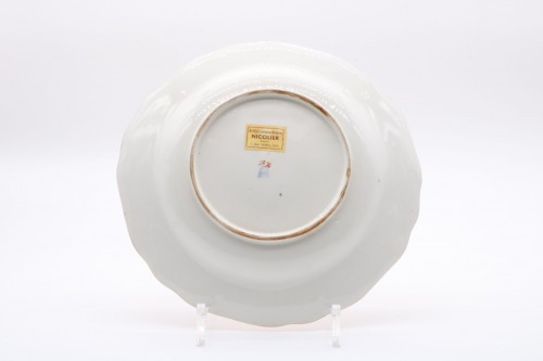 Antiquités - Pot couvert et son présentoir en porcelaine de Vienne appelé « Cherbetlik »
