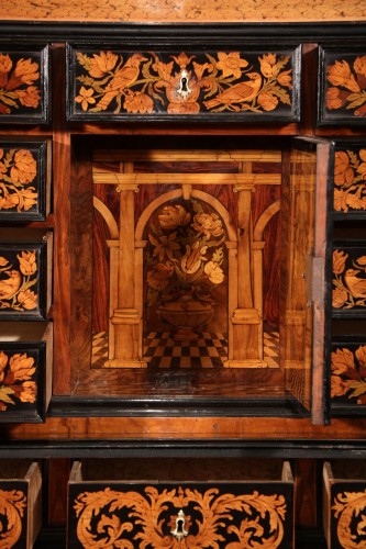 Antiquités - Cabinet - 17th century