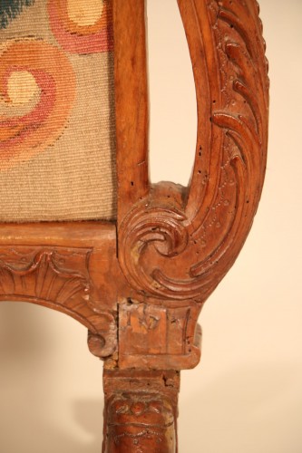 Carved and openwork walnut mantel screen - 