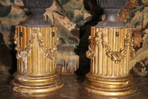 Deux demi-colonnes en bois doré - Louis XVI
