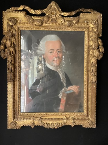 Tableaux et dessins Dessin, Aquarelle & Pastel - Portrait d’un homme tenant un livre - Pastel signé Pierre Mérelle fils