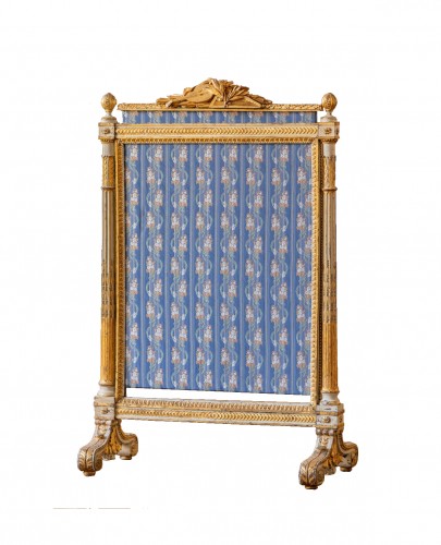 Fire-Screen in gilded and cream colored wood