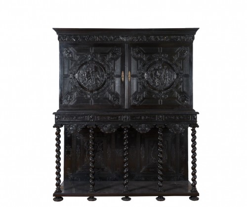 17th century Ebony cabinet