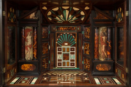  - 17th century Ebony cabinet