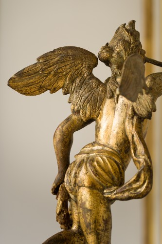 La Victoire en plomb doré, fin du XVIIe siècle - Objet de décoration Style Louis XIV