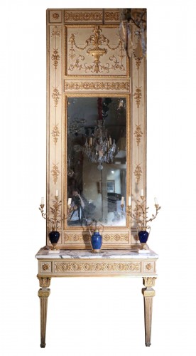 Wall Console and its Gilded and Cream Coloured Mirror
