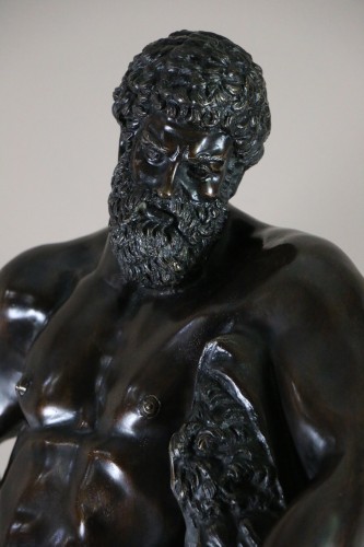 Antiquités - Hercules Farnese  Bronze with brown patina, Italian school of the19th century