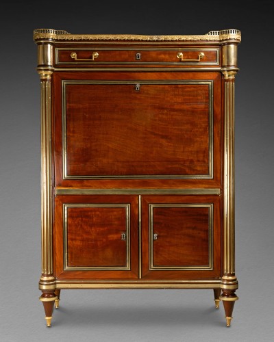 A Louis XVI secretaire à abbattant attributed to Molitor - Louis XVI