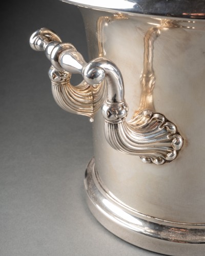 A pair of neoclassical silver-lined wine coolers by 1830 - silverware & tableware Style Restauration - Charles X