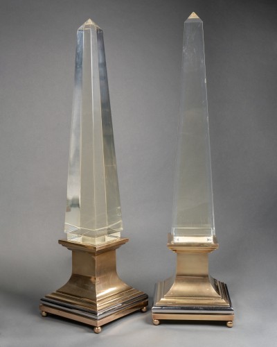 Maison Jansen - Pair of Lucite obelisk lamps - 