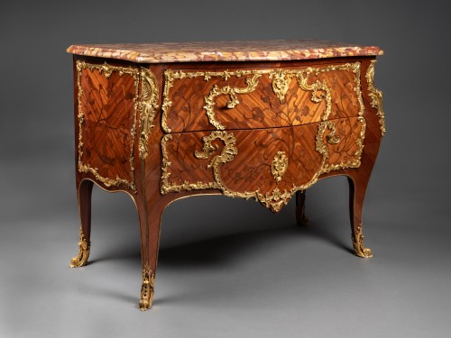 Antiquités - Pierre Roussel - Commode d'époque Louis XV en marqueterie de bois de bout