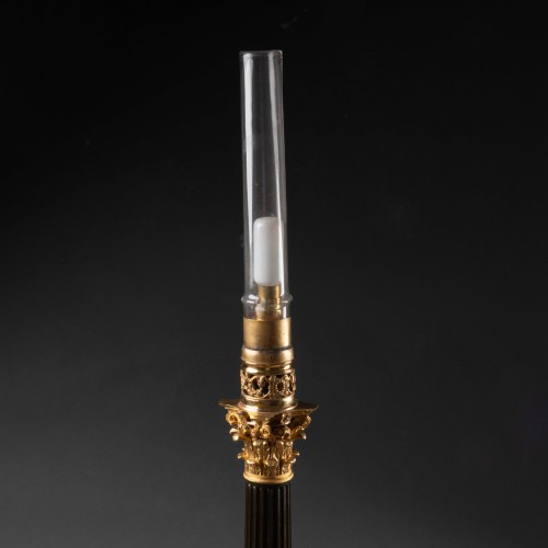 XIXe siècle - Paire de lampes Carcel en bronze doré et patiné d'époque Restauration