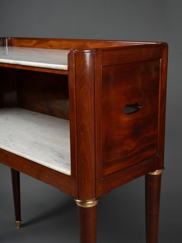 Louis XVI - Paire de tables a en-cas ou tables de chevet en acajou et marble blanc