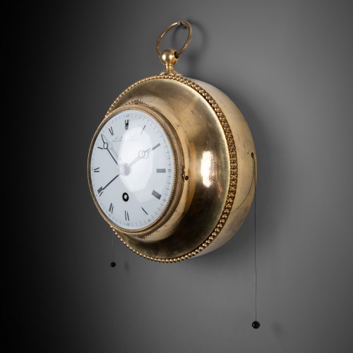 An Empire gilt-bronze alarm cartel clock - Horology Style Empire