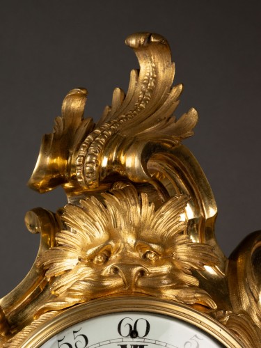 A Louis XV gilt-bronze mantel clock by Gudin l'aîné - Horology Style Louis XV