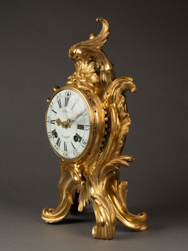 18th century - A Louis XV gilt-bronze mantel clock by Gudin l'aîné