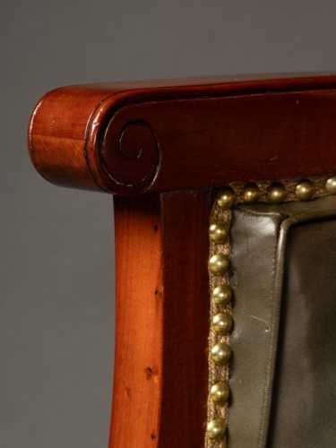 Sièges Fauteuil & Bergère - Fauteuil de bureau en acajou d'époque Restauration