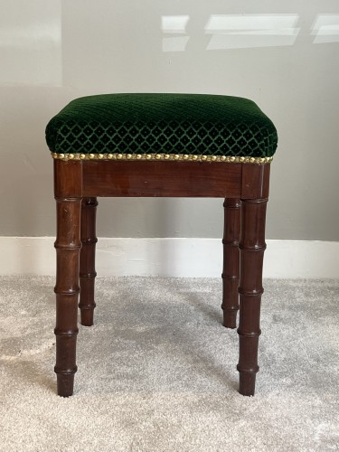 A French mahogany stool circa 1820 - Seating Style Restauration - Charles X