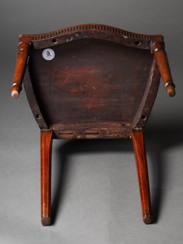 A pair of George III Mahogany Hall Chairs in the manner of Mayhew &amp; Ince - 
