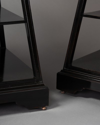 PAIR OF PYRAMID-SHAPED WHATNOTS (OPEN BOOKCASES) - 
