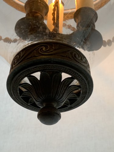 XIXe siècle - Paire de lanternes cloches et leur fumivore d'époque néoclassique