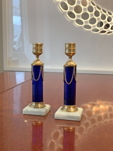 18th century - A pair of Swedish ormolu mounted cobalt blue glass candlesticks