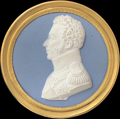 XIXe siècle - Manufacture de Sèvres - Paire de médaillons, Le roi Charles X et le duc d'Angoulême