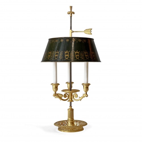 Lampe bouillotte d'époque Empire aux griffons en bronze doré