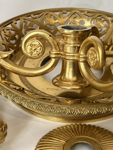 Empire - Lampe bouillotte d'époque Empire aux griffons en bronze doré
