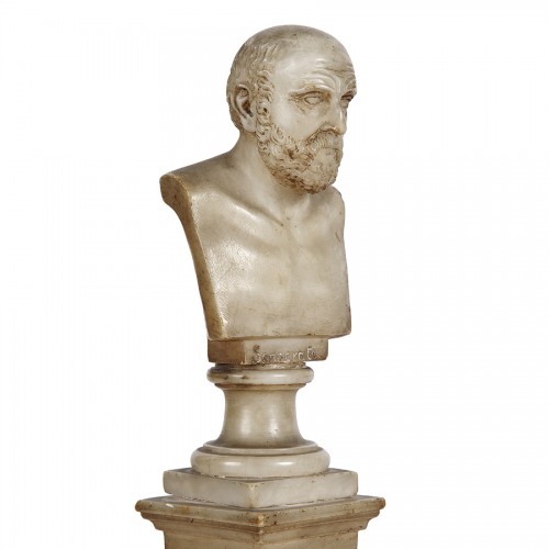 Quatre petits bustes de philosophes en albâtre, Italie 1830 - Sculpture Style 