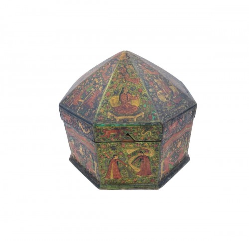 Qajar "papier-mâché" box, 19th century